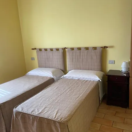 Taverna Dei Guelfi * 西尼加利亚