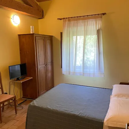 Taverna Dei Guelfi 农家乐 *